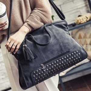 #NEW LIGHTENING Studded Bag A